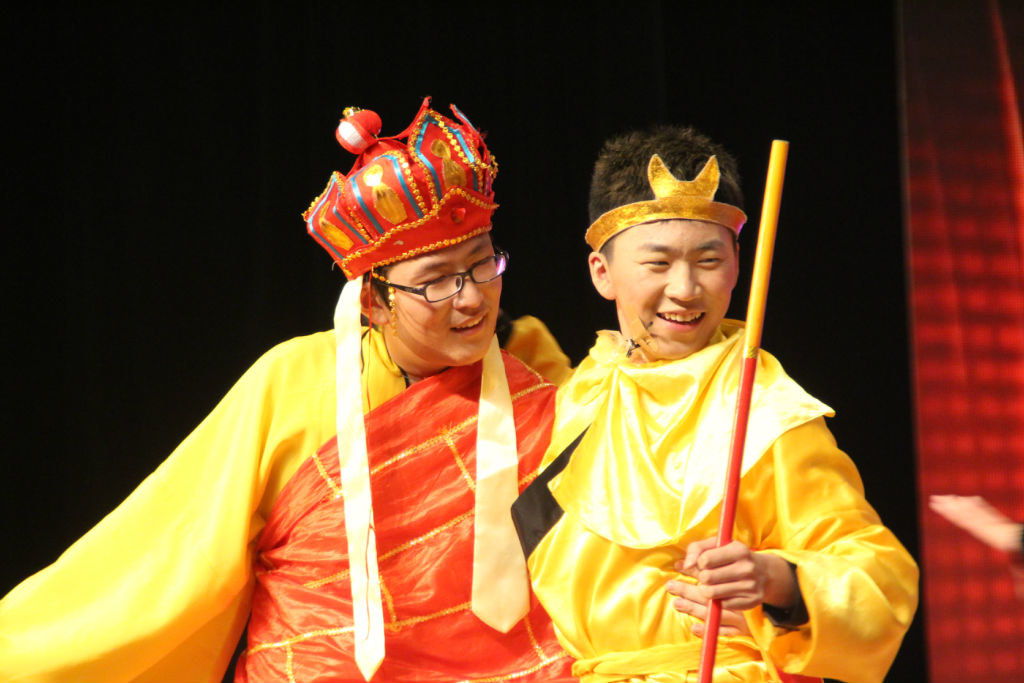 本科生迎2014新年晚会